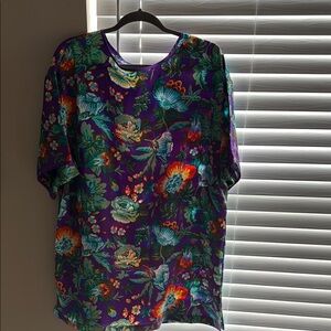 Victoria secert gold label sleep shirt size M gorgeous